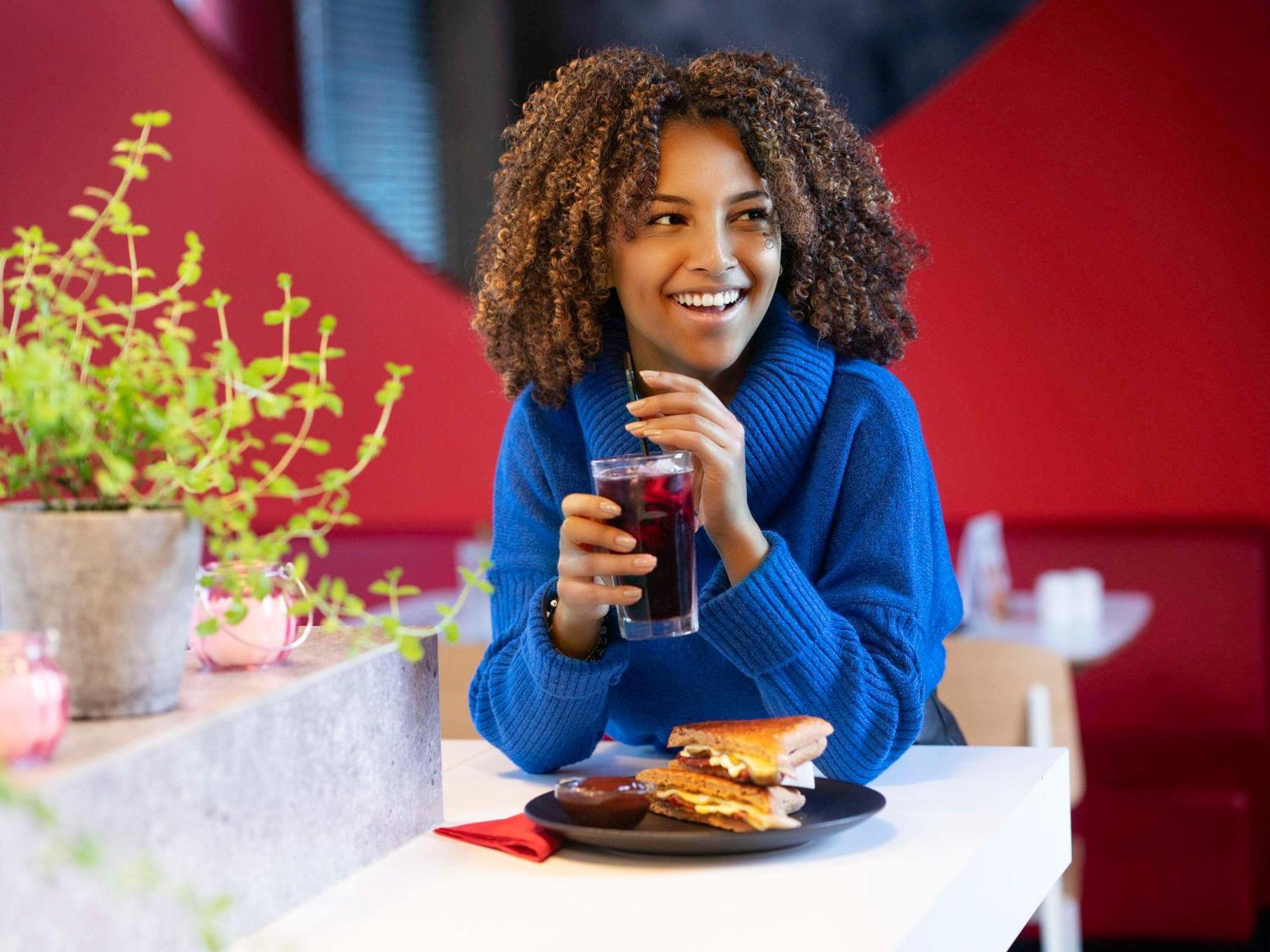 Ibis Rotherham East - Экстерьер фото