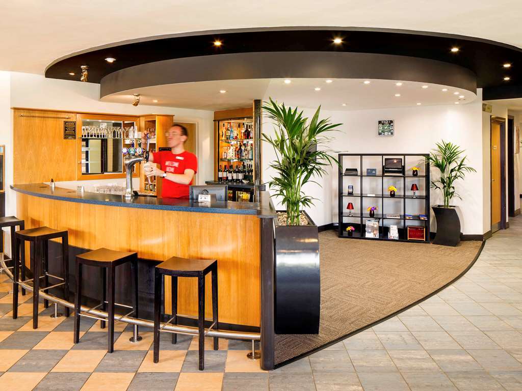 Ibis Rotherham East - Ресторан фото